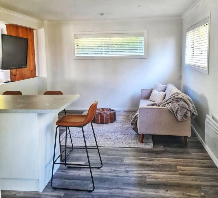 Beachfront Escape Collingwood Bagian luar foto